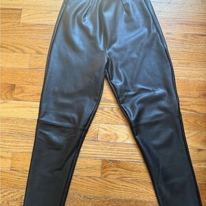 Abercrombie & Fitch Faux Leather Leggings in Black